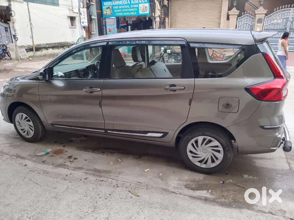 Maruti Suzuki Ertiga 2023 Petrol 150000 Km Taxi Plate Driven