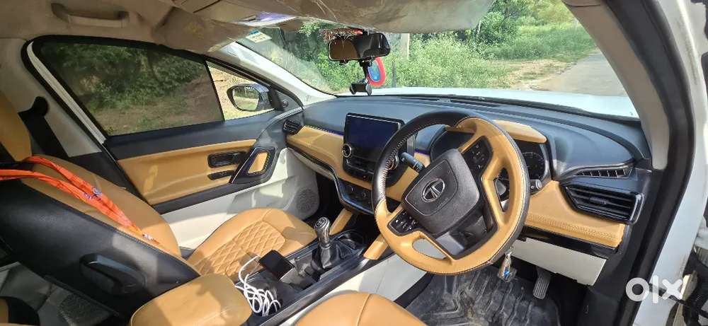 Tata Safari Xm 2021