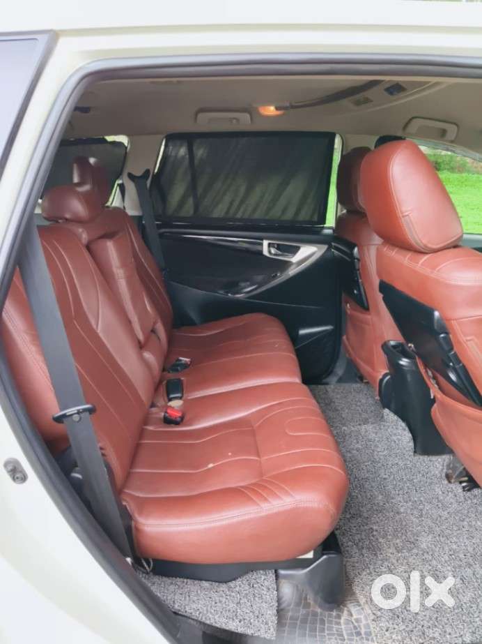 Toyota Innova Crysta 2.7 V, 2019, Diesel