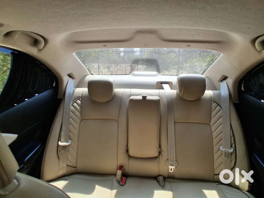 Maruti Suzuki Dzire 2025 Petrol Top Model  11194 Km Driven