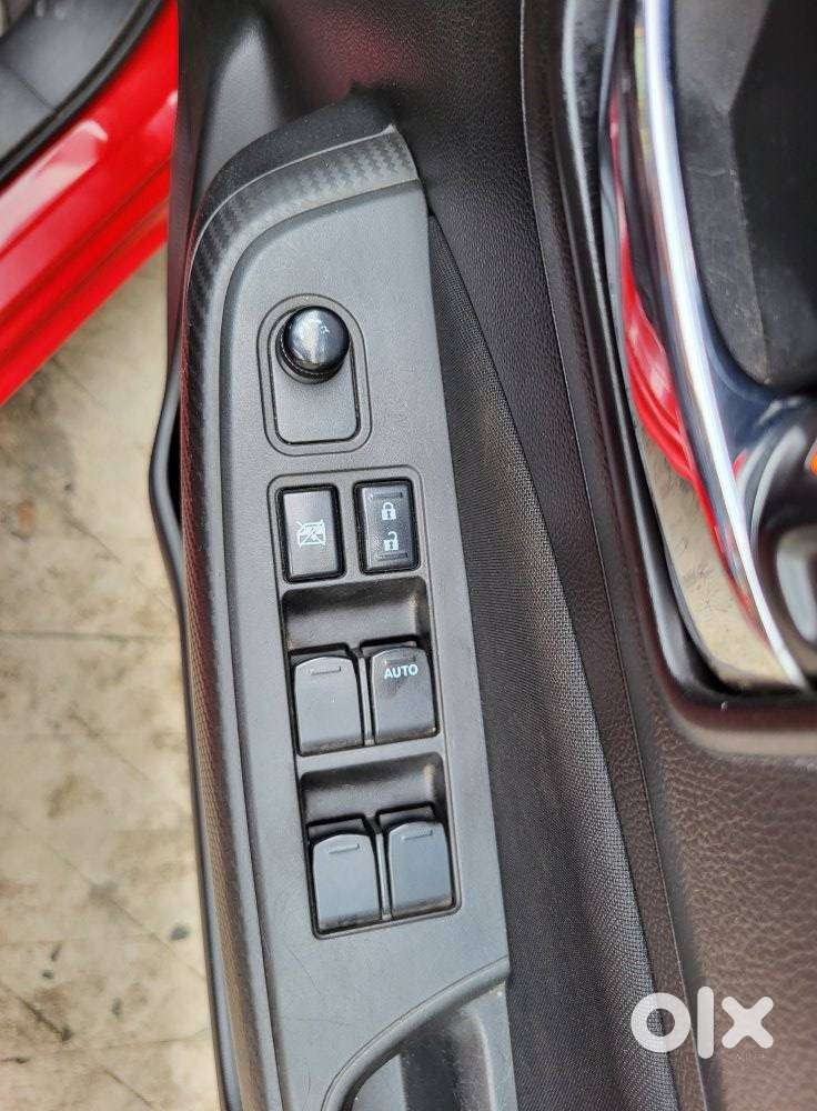 Maruti Suzuki Swift Amt Vxi, 2019, Petrol