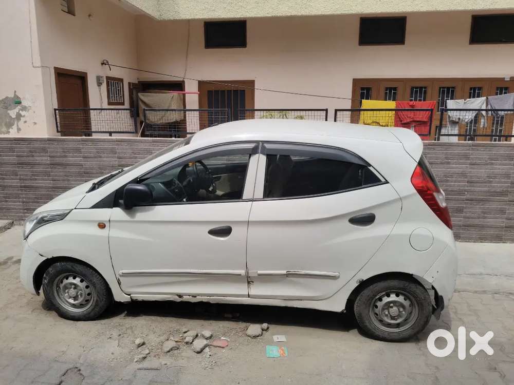 Hyundai Eon Era 2013 Petrol