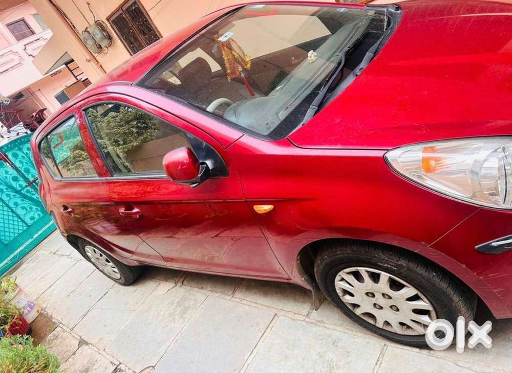 Hyundai I20 Magna Petrol 2010