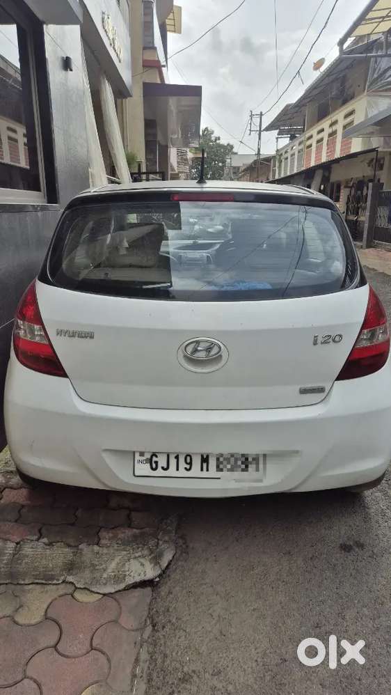 Hyundai I20 Spotz 2012 Variant