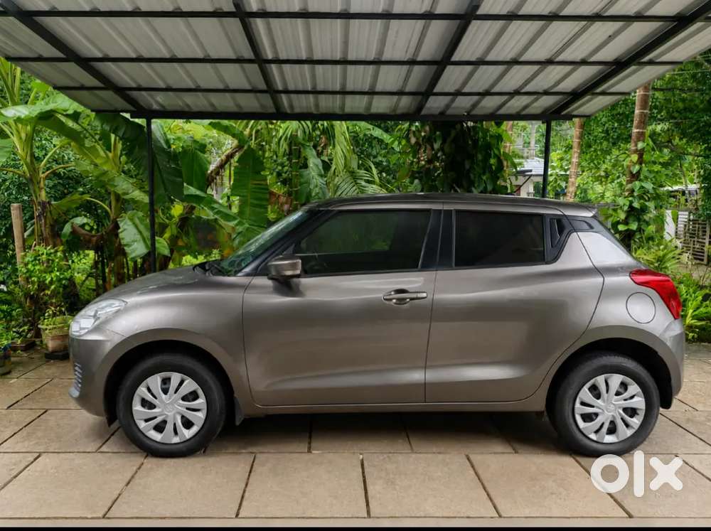 Maruti Suzuki Swift Vxi 2021