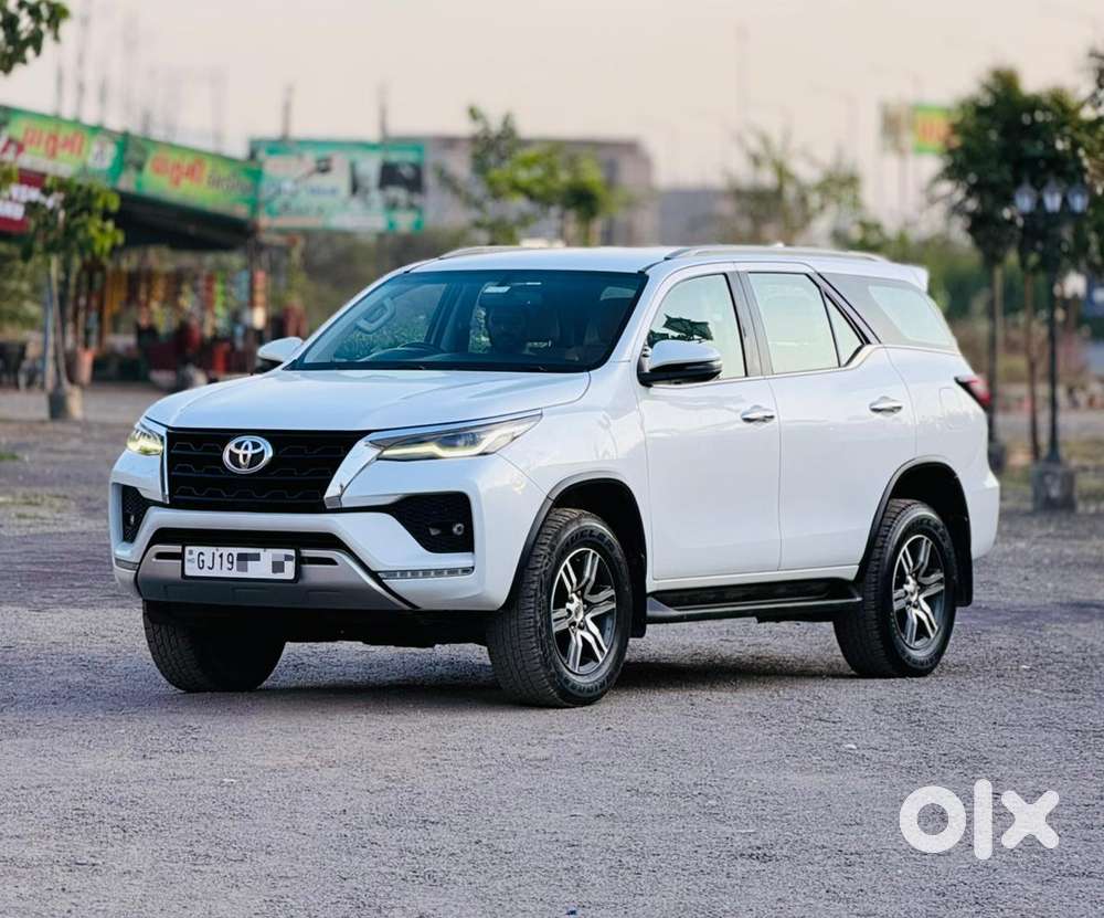 Toyota Fortuner 4x2 At 2.8 Diesel, 2022, Diesel