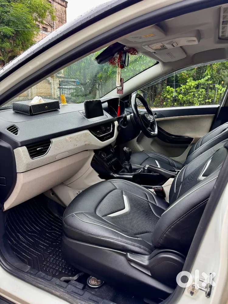 Tata Nexon Diesel - Top End Variant With Roof  Top
