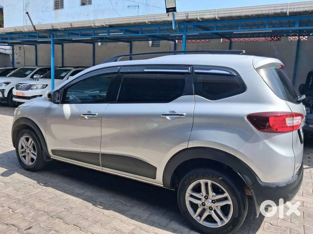 Renault Triber Rxt, 2025