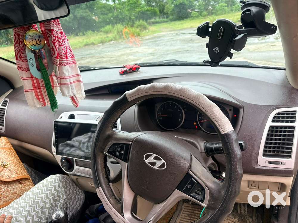 Hyundai I20 Sportz 2011
