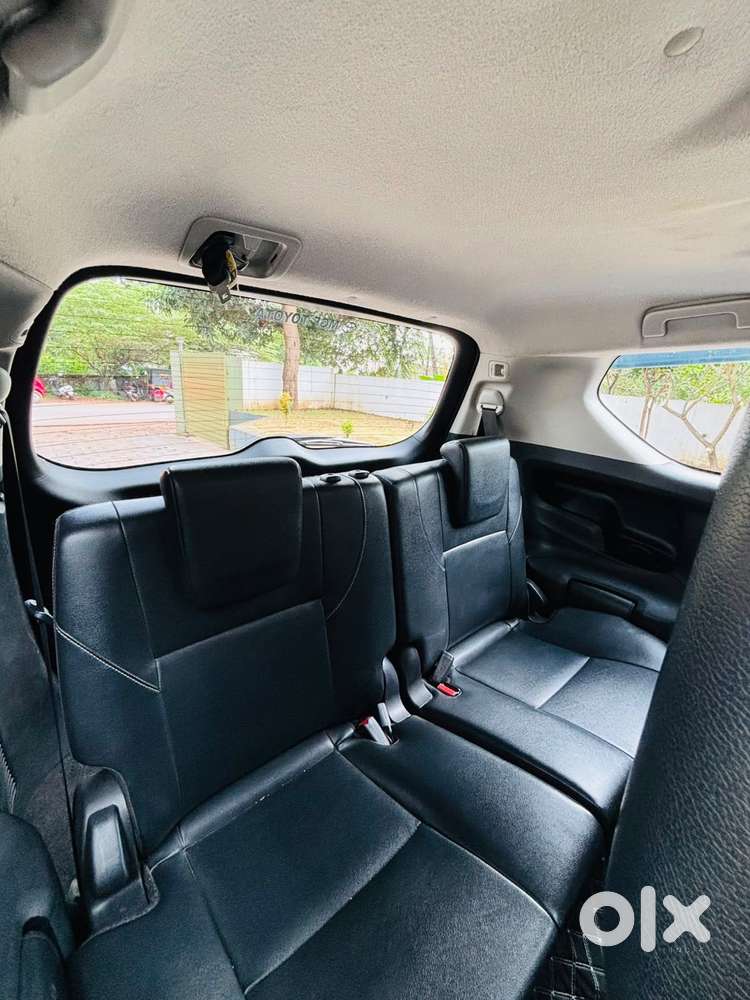 Toyota Innova Crysta 2.4 Z 7 Str, 2016, Diesel