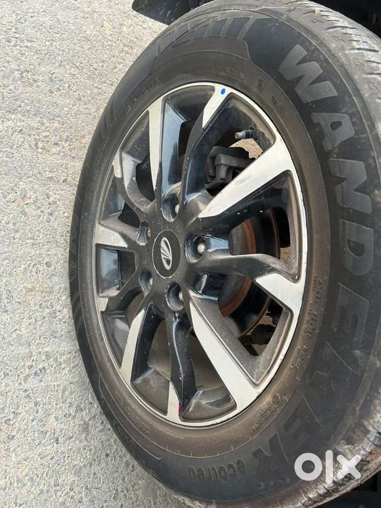 Mahindra Xuv500 W11 Option, 2020, Diesel