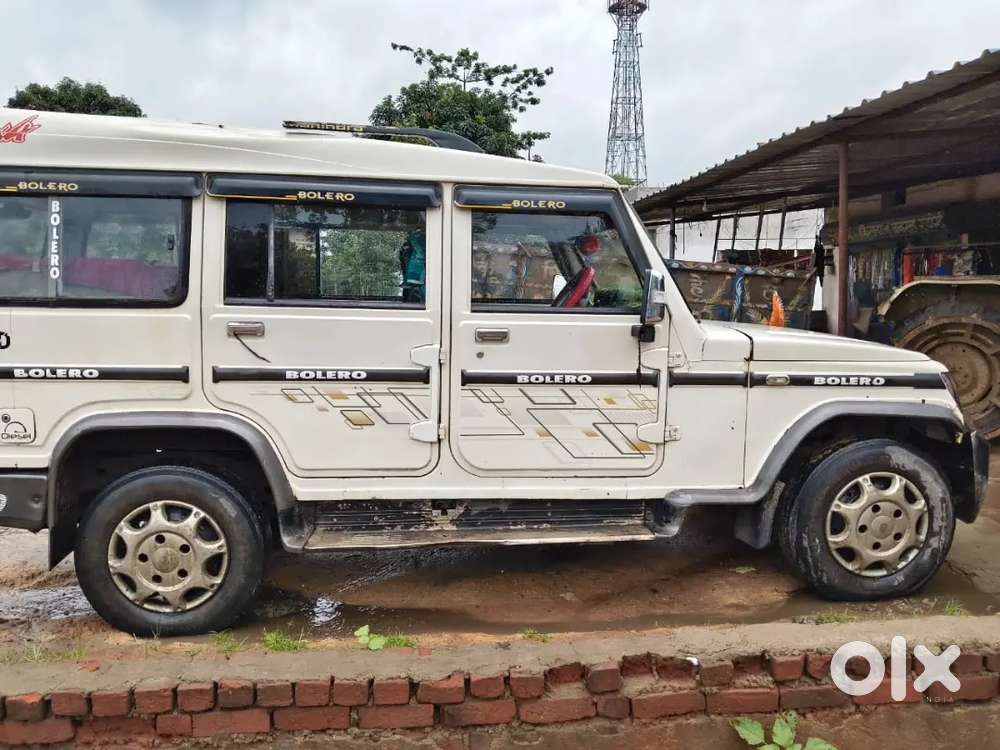 Bolero Plus 13 Model June Ka Gaddi Hai9 Setera Argent Mein Sel Karna H