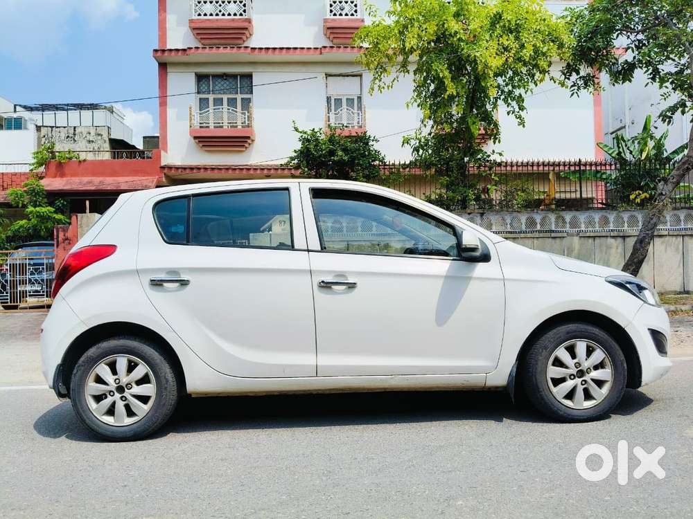 Hyundai I20 Sportz 1.2 Bs-iv, 2012, Diesel