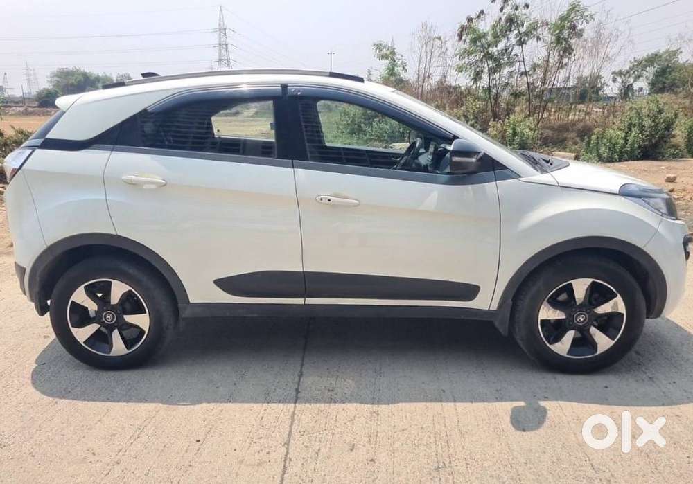 Tata Nexon 1.5 Revotorq Xz Plus Premium, 2018, Diesel