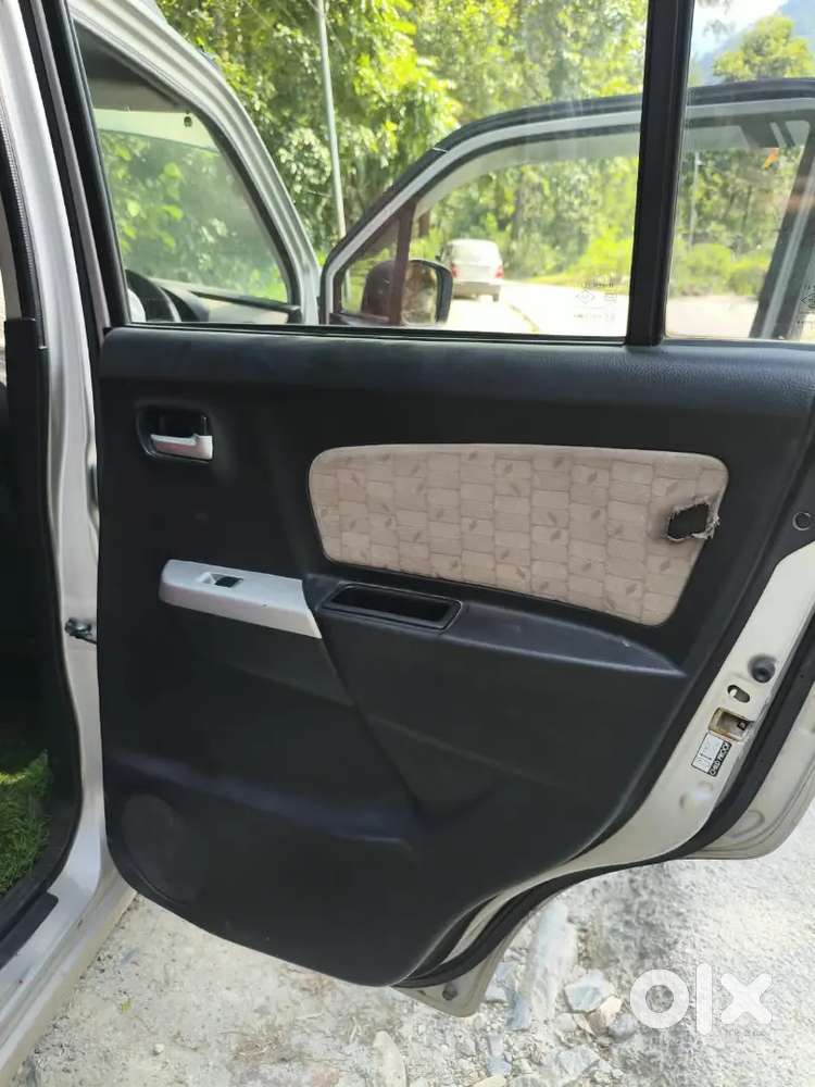 Wagonr 2013 Top Model With Full Engine Servicing And New Seat Cover