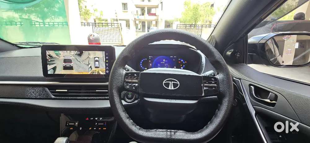 Tata Nexon Dark Edition
