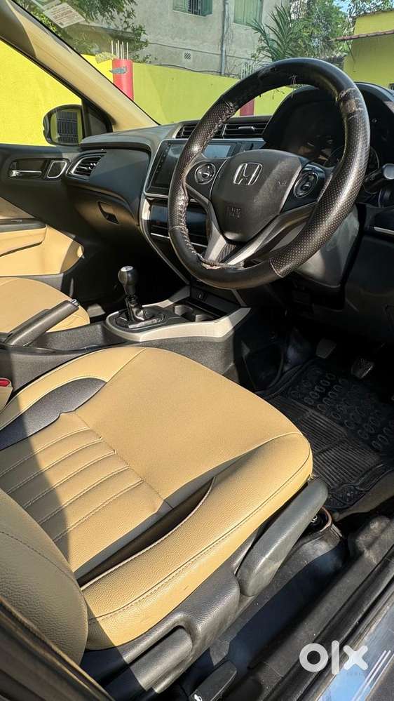 Honda City I-vtec V, 2017, Petrol