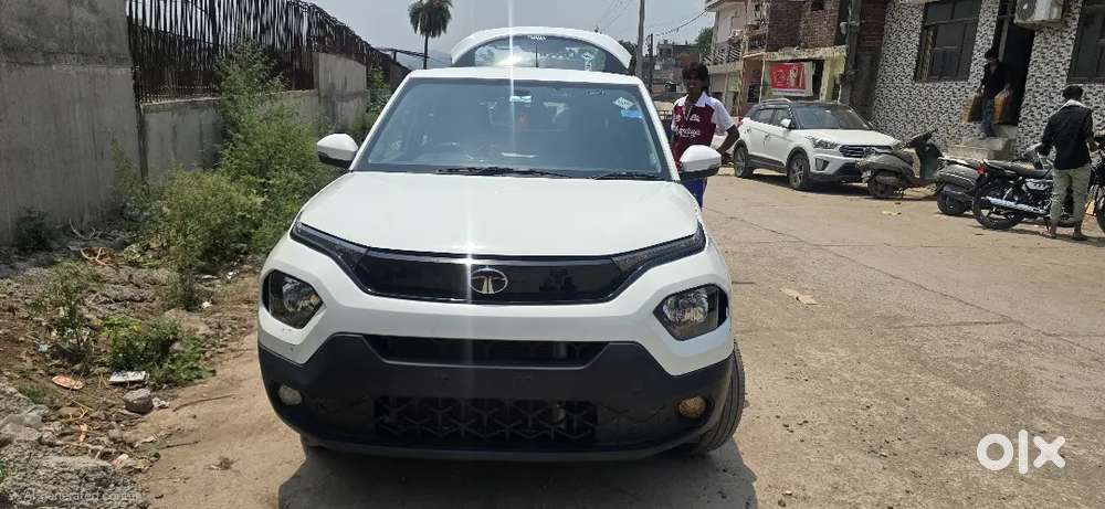 Tata Punch I Cng Adventure+ Model Hr03 Number