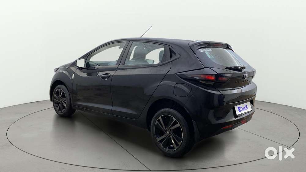 Tata Altroz 1.2 Xza Plus Dark Edition Dct, 2022, Petrol