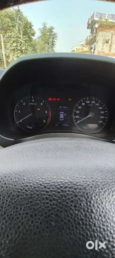 Hundayi Creta Full Top Model New Condition