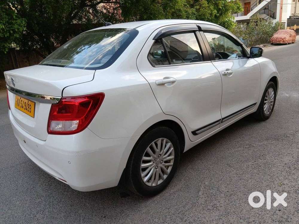 Maruti Suzuki Swift Dzire Zxi + Mt, 2023, Cng & Hybrids