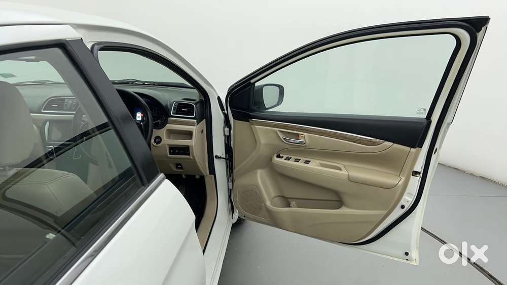 Maruti Suzuki Ciaz Alpha 1.5 At, 2023, Petrol