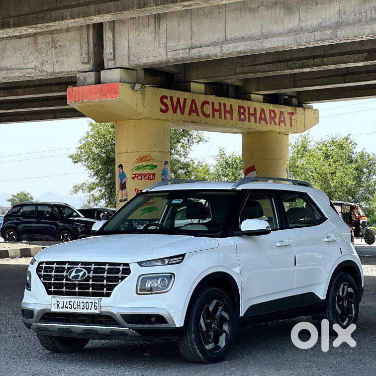 Hyundai Venue Sx Turbo, 2019, Cng & Hybrids