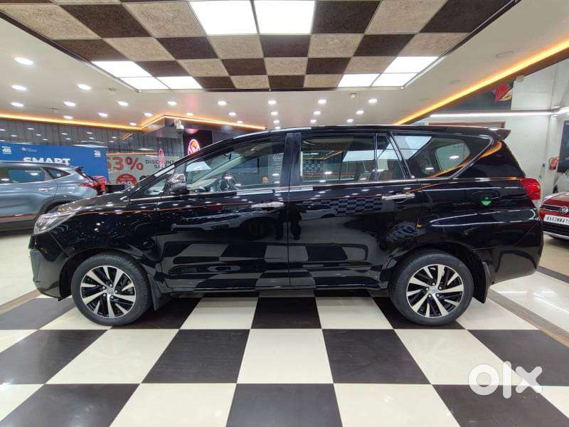 Toyota Innova Crysta [2020-ongoing] 2.7 Zx At 7 Str, 2022, Petrol