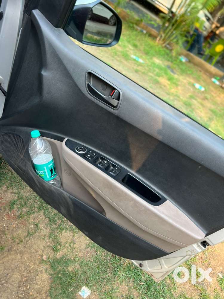 Hyundai 2018 Petrol Manual 23000 Km