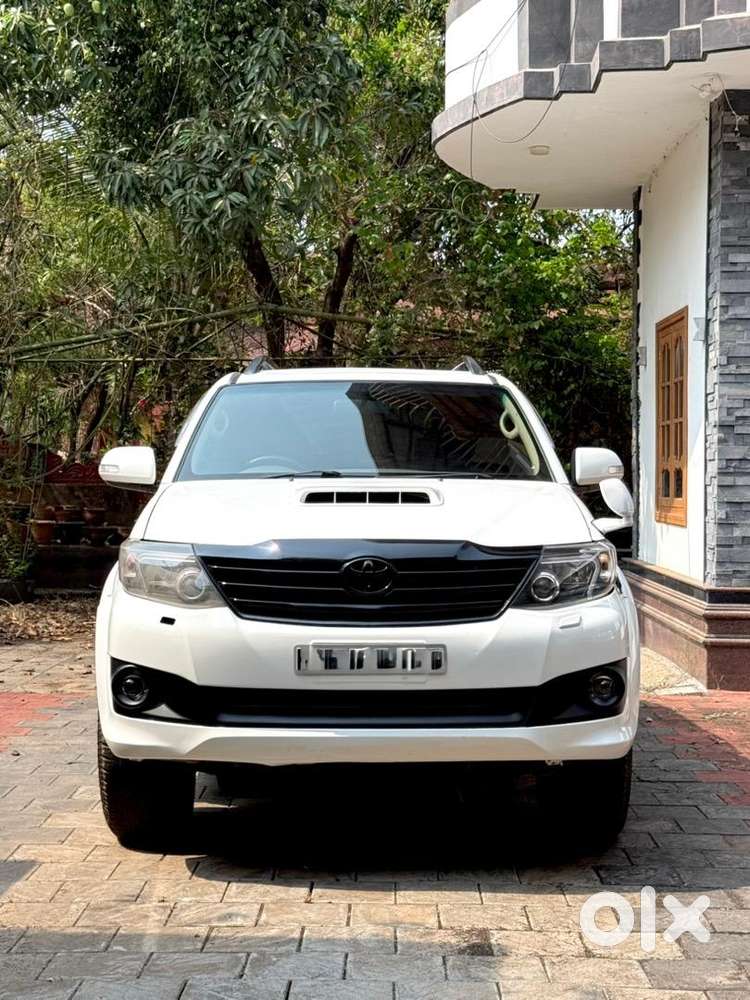 Toyota Fortuner 4*4