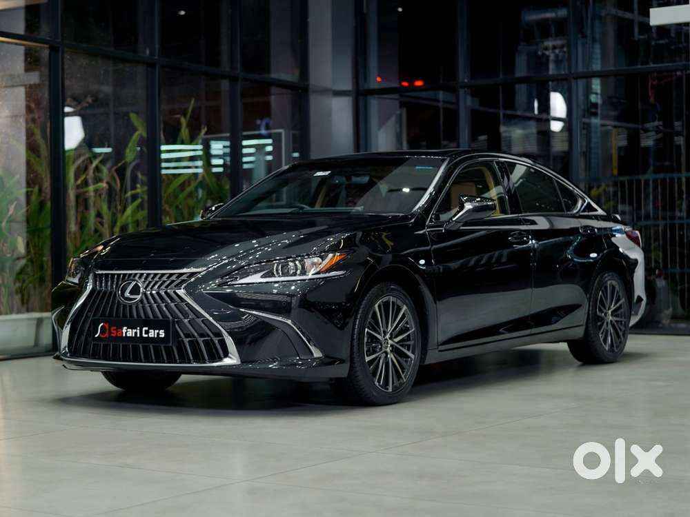 Lexus Es Petrol 2024