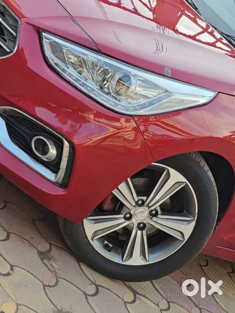 Hyundai Verna 1.6 Sx (o) Vtvt Se, 2019, Petrol