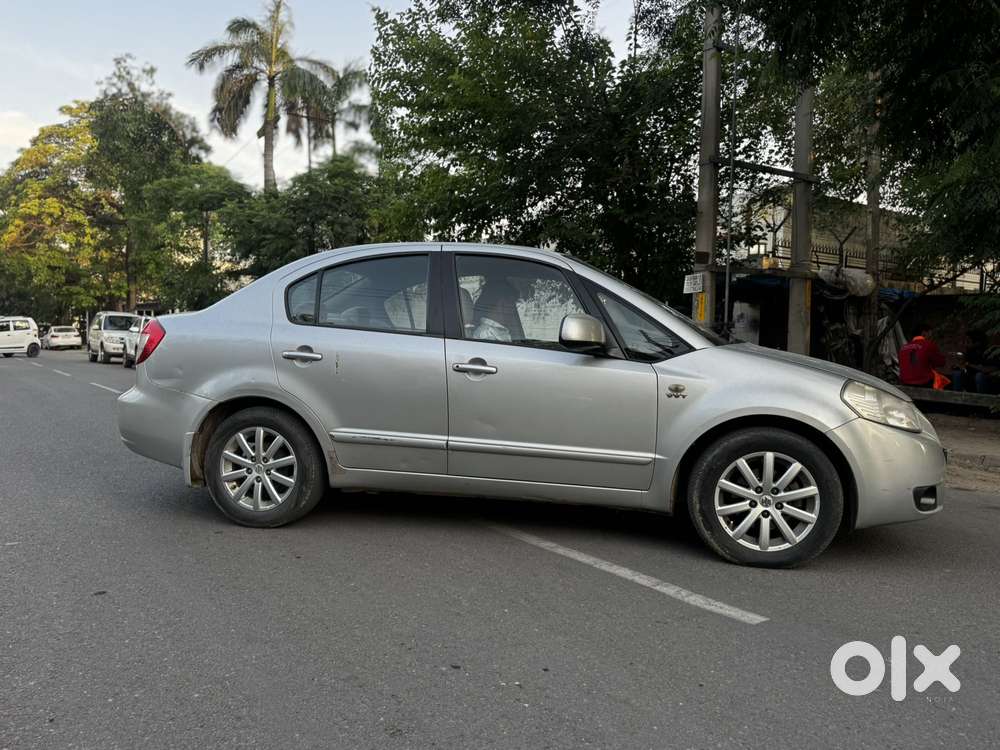 Maruti Suzuki Sx4 2007-2012 Zxi At, 2010, Cng & Hybrids