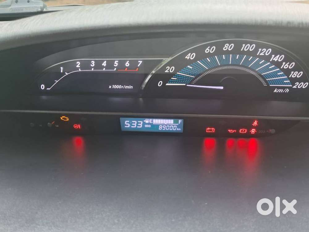 Toyota Etios Liva Vd Dual Tone 2018 Nov 89000 Km