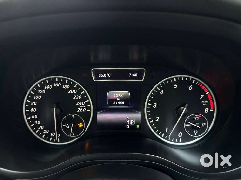 Mercedes-benz B Class 180 Sportz Petrol, 2014, Petrol