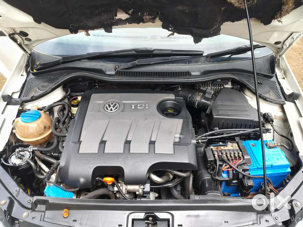 Volkswagen Vento Celeste 1.6 Highline, 2013, Diesel