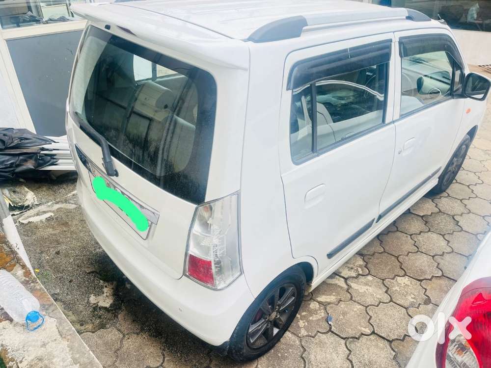 Maruti Suzuki Wagon R 2013 Petrol Well Maintained
