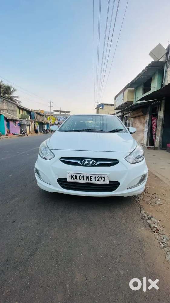 Hyundai Verna 2012 Petrol 52000 Km Driven