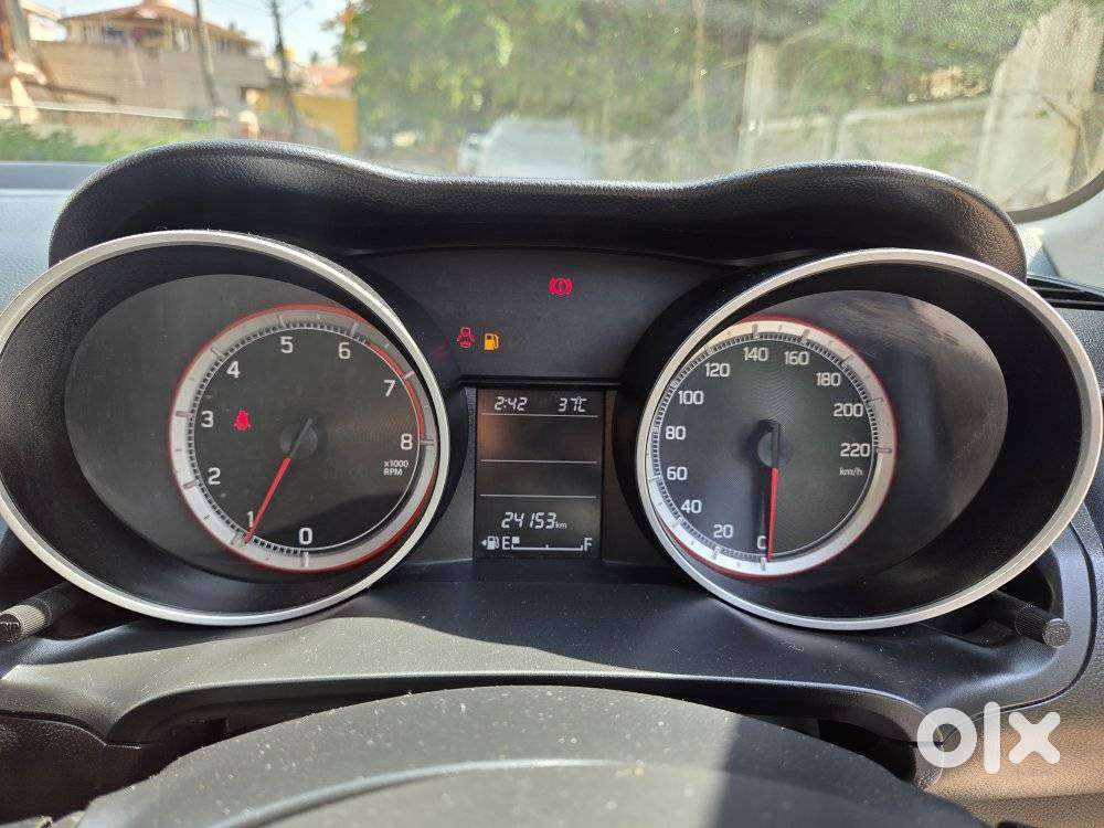 Maruti Suzuki Swift Vvt Zxi, 2024, Petrol