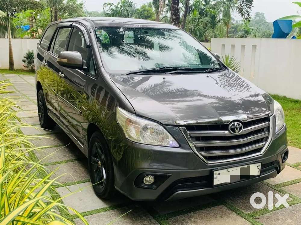Toyota Innova 2013
