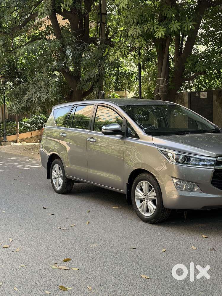 Toyota Innova Crysta 2.4 Z 7 Str, 2016, Diesel