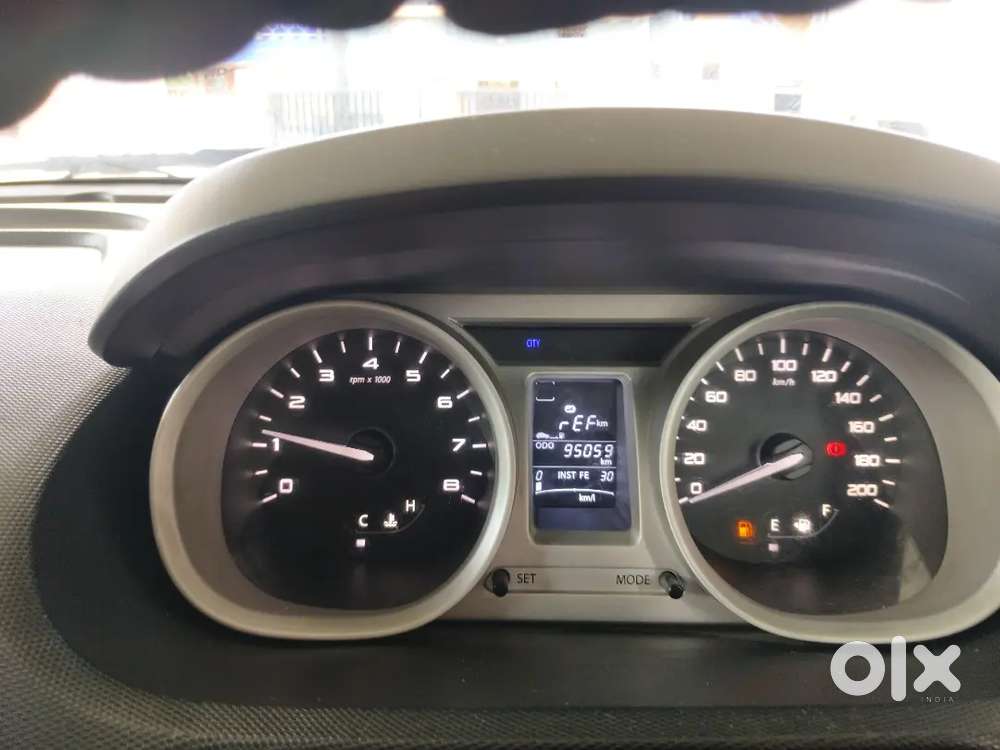 Tata Tiago 2016 Revotron Xz