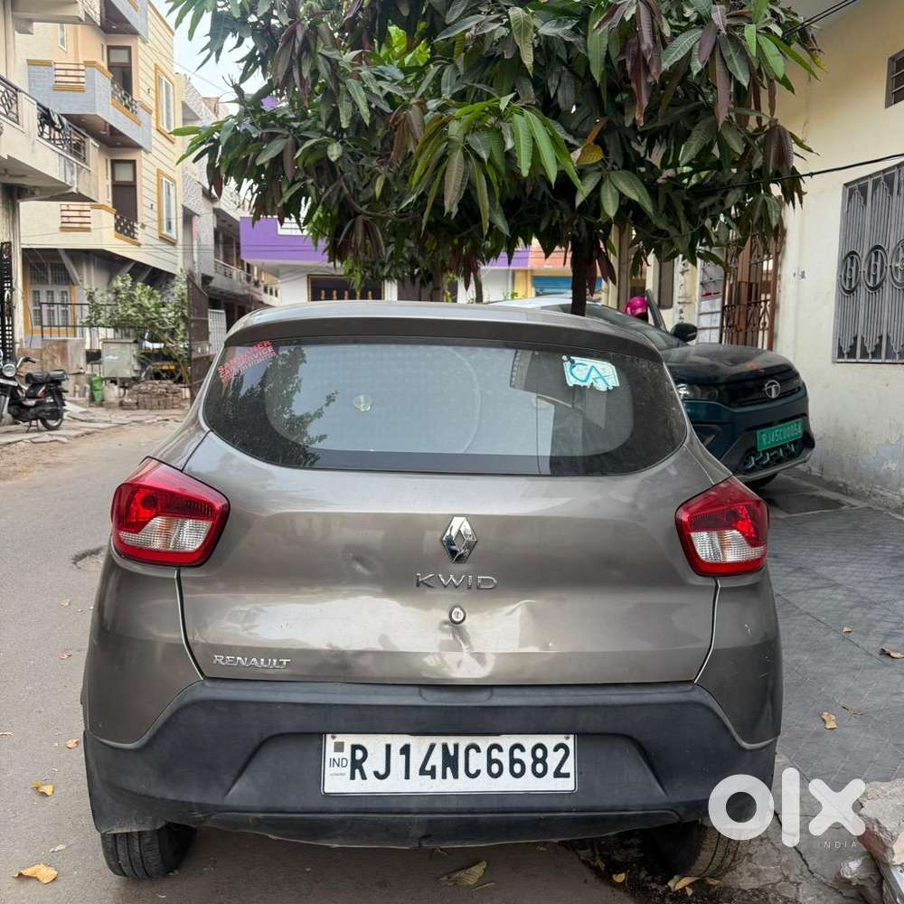 Renault Kwid 2017 Petrol Well Maintained