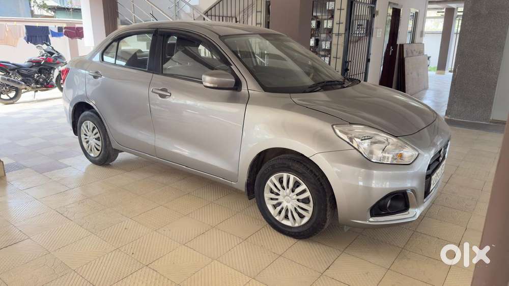Maruti Suzuki Dzire 1.2 Vxi, 2021, Petrol