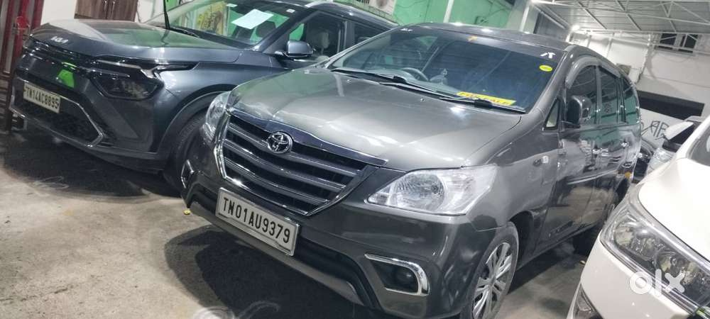 Toyota Innova 2.5 G (diesel) 8 Seater Bs Iv, 2013, Diesel