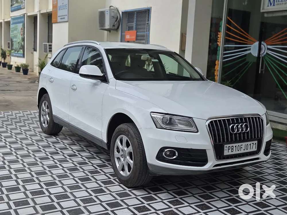 Doctor's Audi Q5 Premium 2015