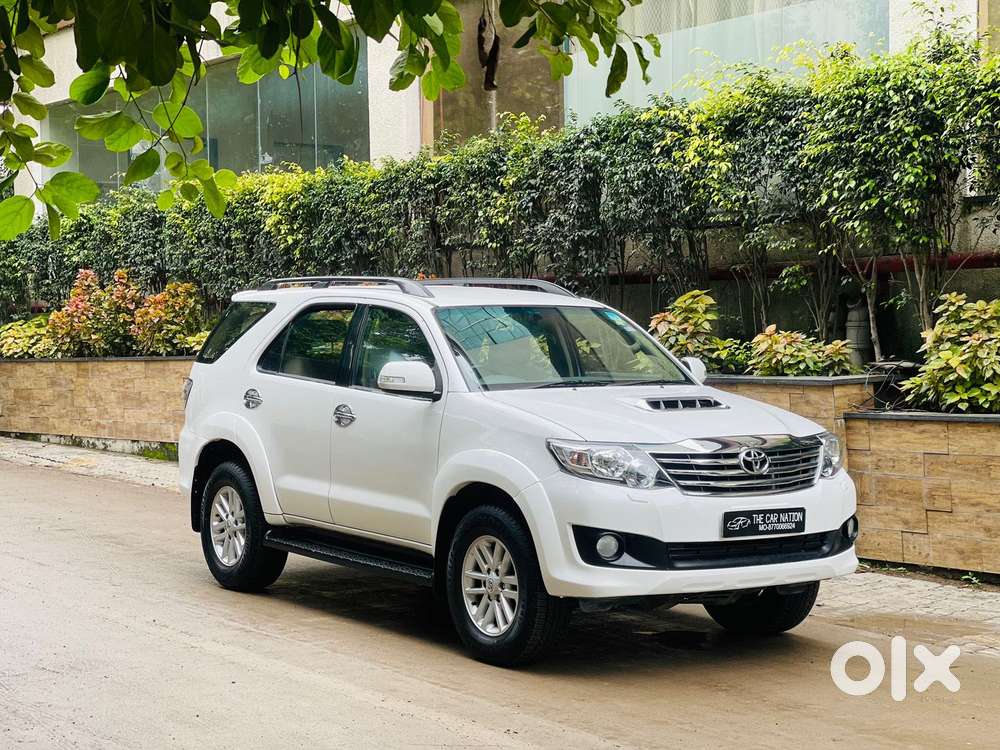 Toyota Fortuner 2011-2016 4x2 At, 2012, Diesel