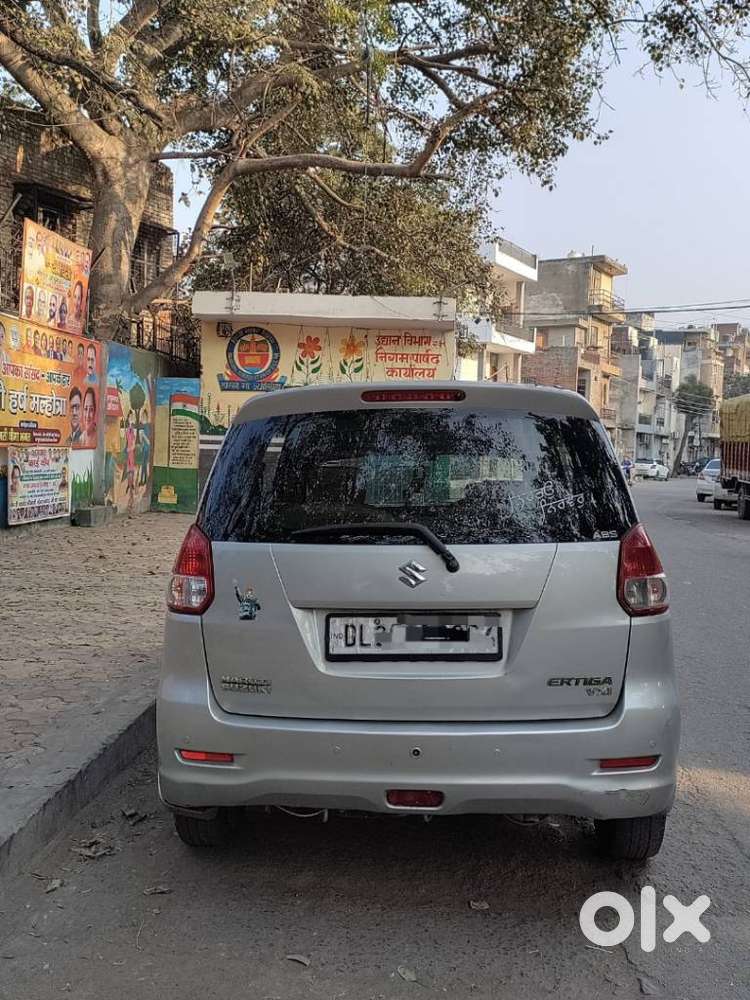 Maruti Suzuki Ertiga 1.5 Zxi, 2013, Cng & Hybrids