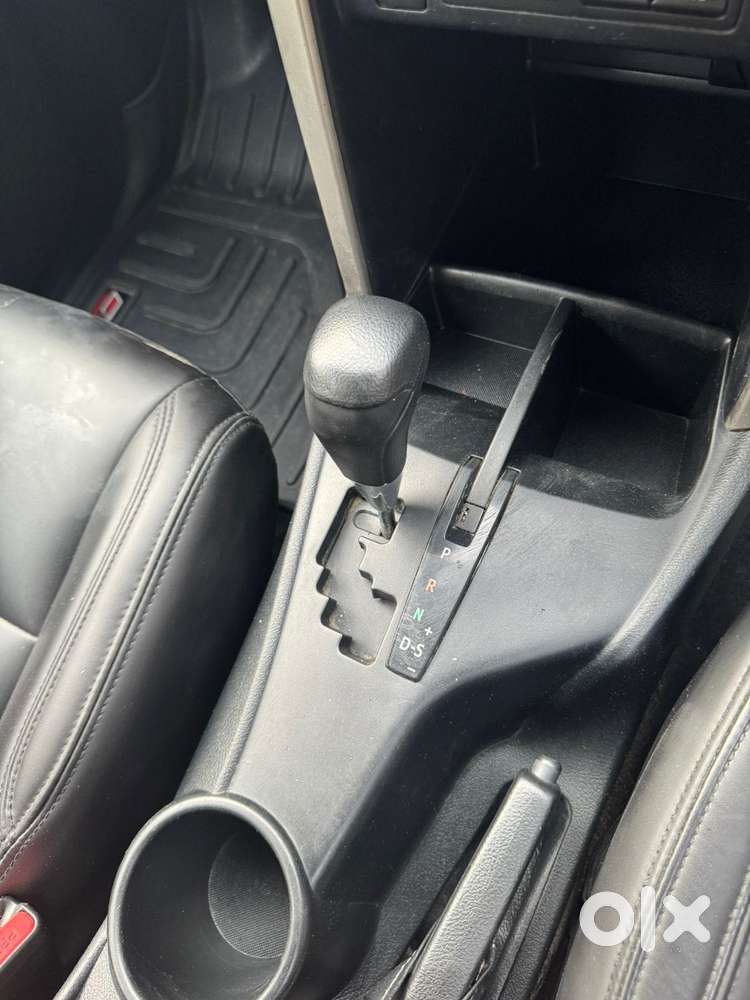 Toyota Innova Crysta 2.8 Gx At 7 Str, 2017, Diesel