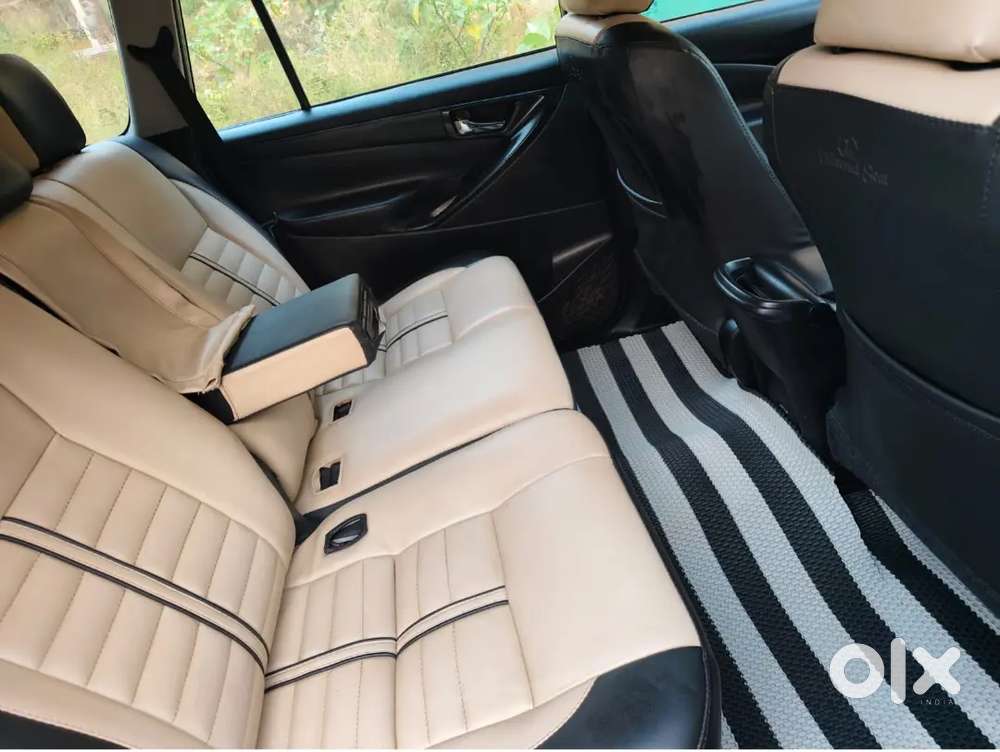 Toyota Innova Crysta 2018 Diesel 120000 Km Driven